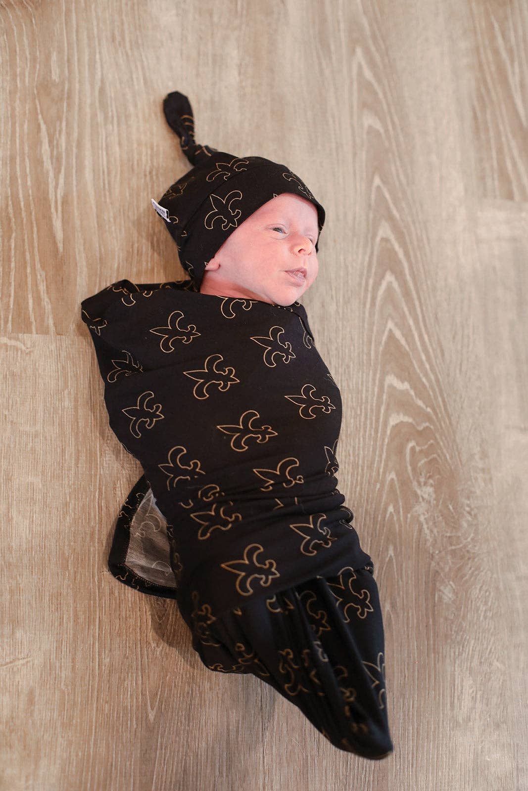 Fleur de lis Bamboo Swaddle Blanket